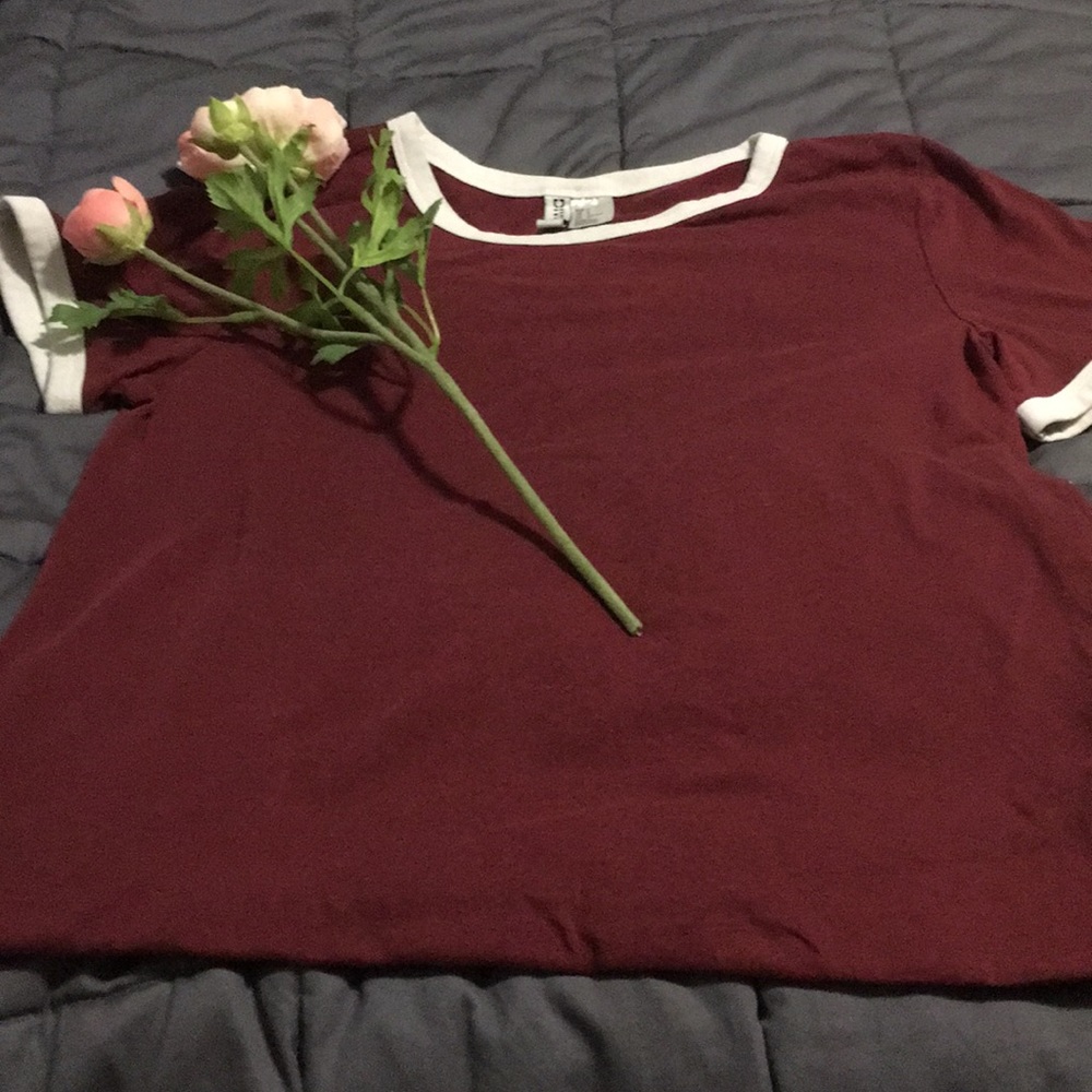 Maroon and white h&m shirt